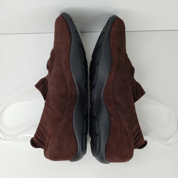 Dansko Cadence Brown Soft Suede Stretch Around Your Heel-Upper Shoe Sz 7.5 to 8. - Picture 6 of 12